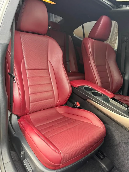 2014 Lexus IS 3rd Gen - Image 11 of 17