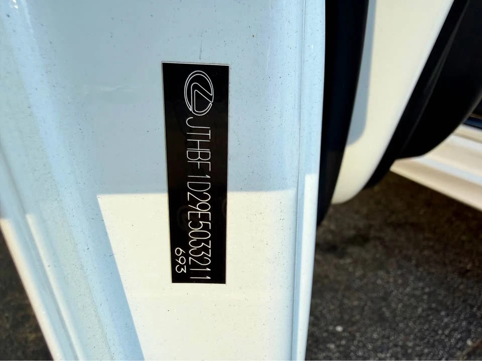2014 Lexus IS 3rd Gen - Image 9 of 11