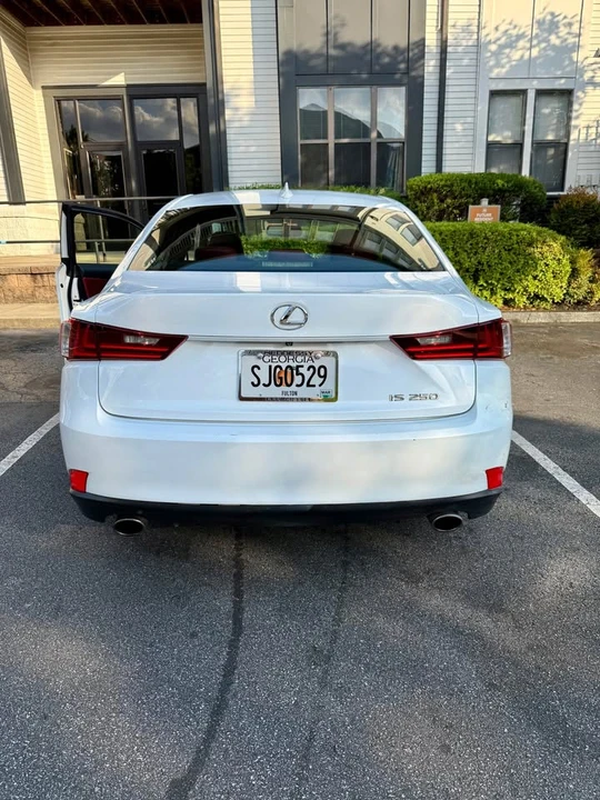 2014 Lexus IS 3rd Gen - Image 4 of 11