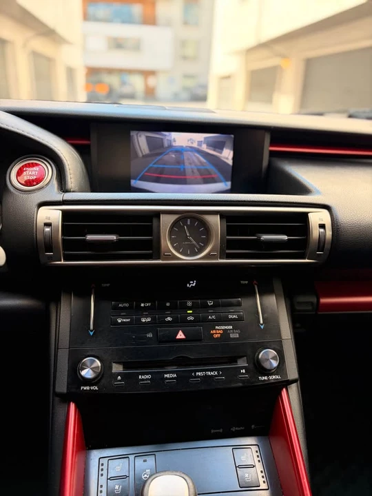 2014 Lexus IS 3rd Gen - Image 17 of 19