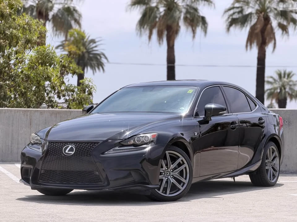 2014 Lexus IS 3rd Gen - Image 4 of 20