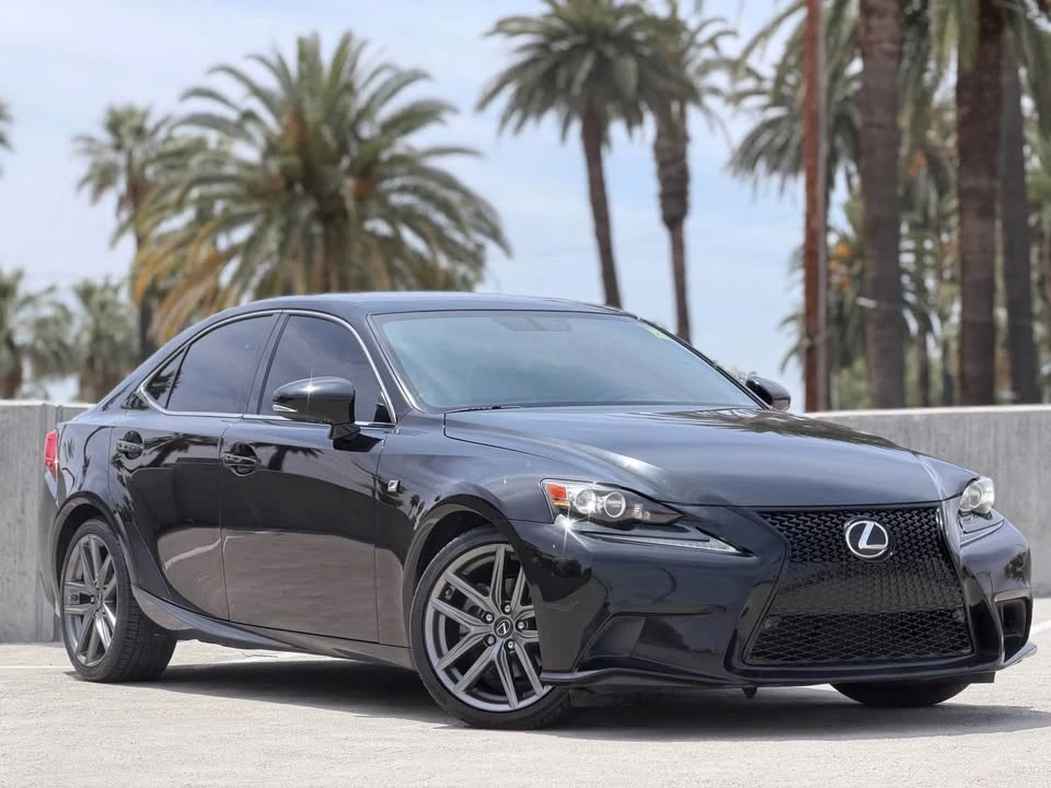 2014 Lexus IS 3rd Gen - Image 3 of 20