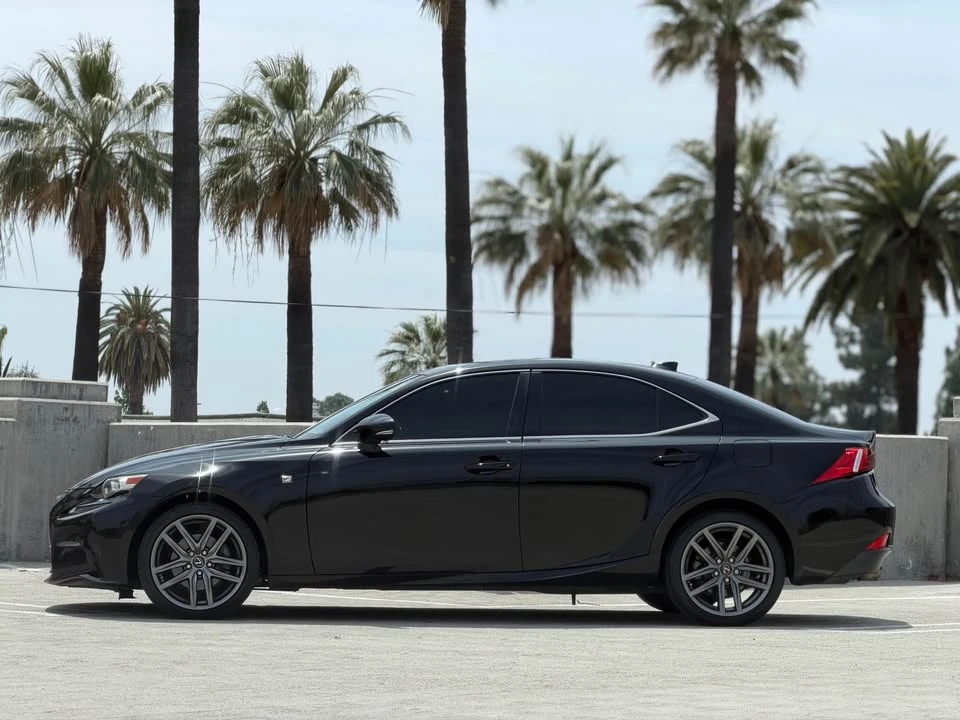 2014 Lexus IS 3rd Gen - Image 5 of 20