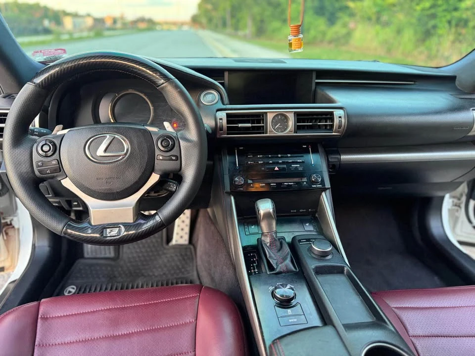 2014 Lexus IS 3rd Gen - Image 13 of 15