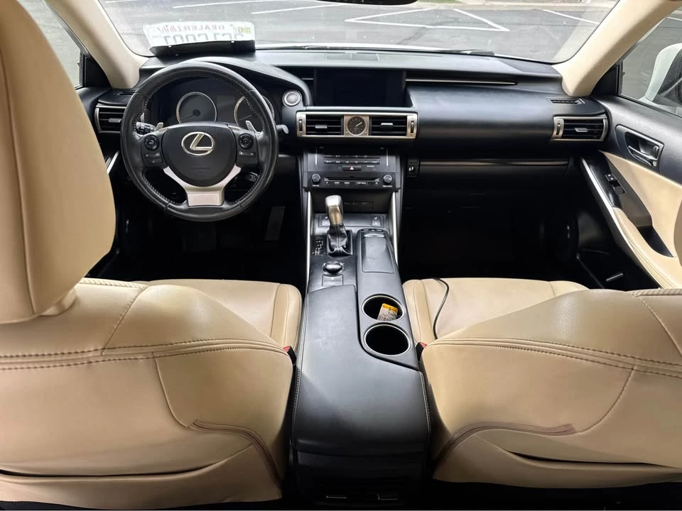 2014 Lexus IS 3rd Gen - Image 10 of 20