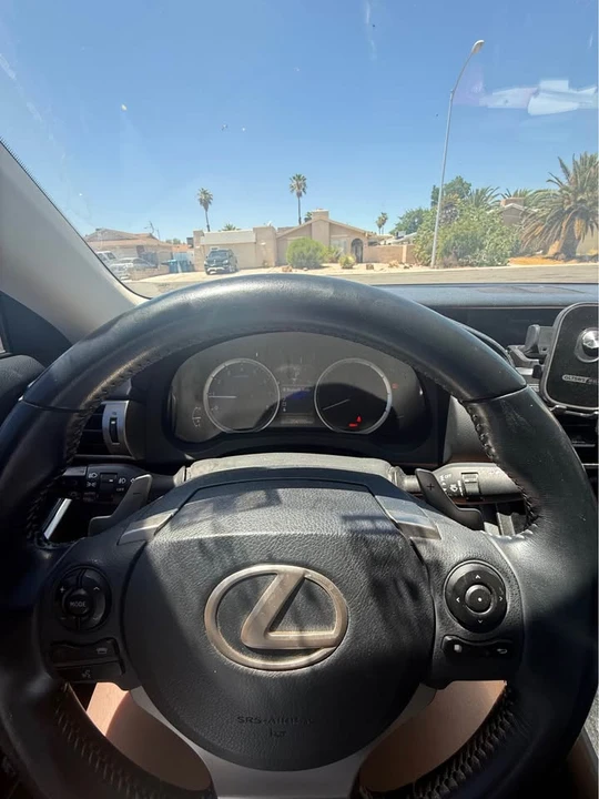 2014 Lexus IS 3rd Gen - Image 11 of 12