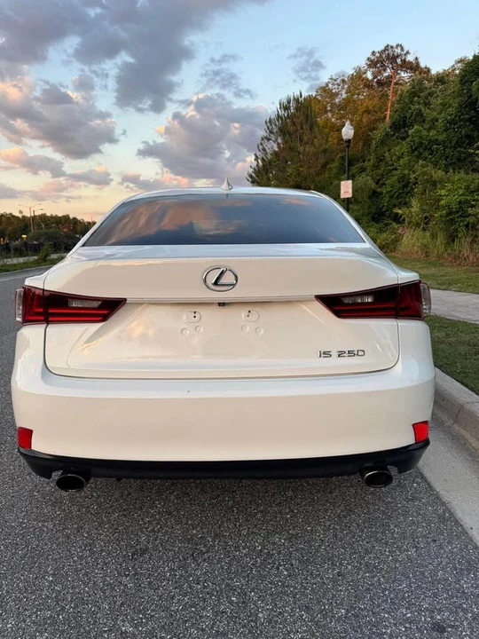 2014 Lexus IS 3rd Gen - Image 7 of 15