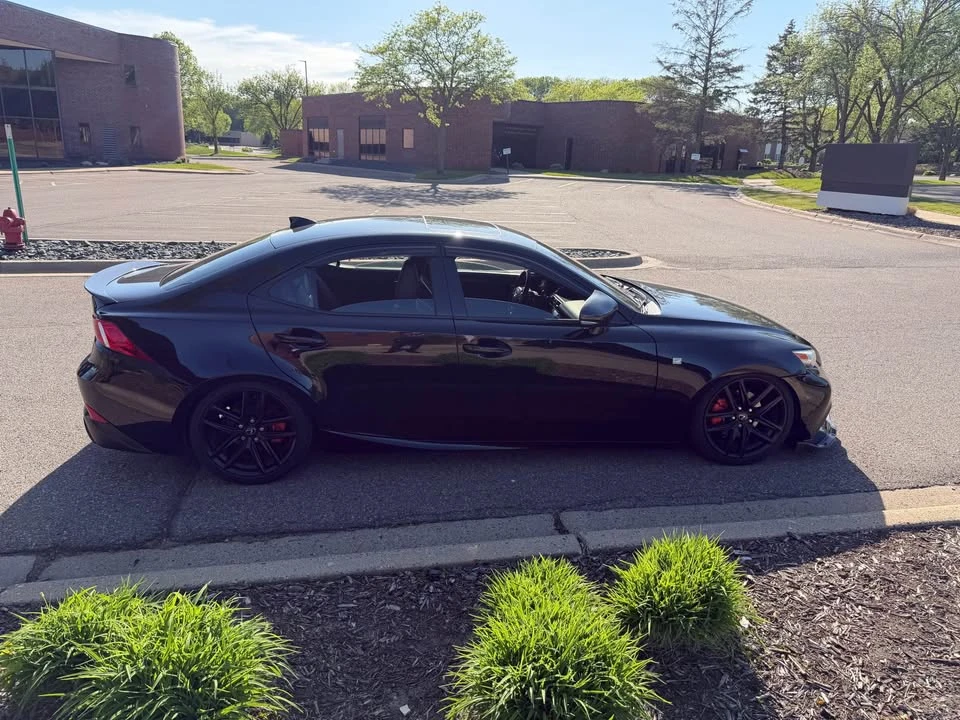 2014 Lexus IS 3rd Gen - Image 4 of 8