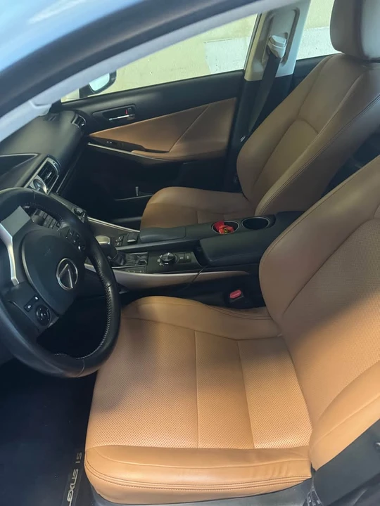 2014 Lexus IS 3rd Gen - Image 6 of 11