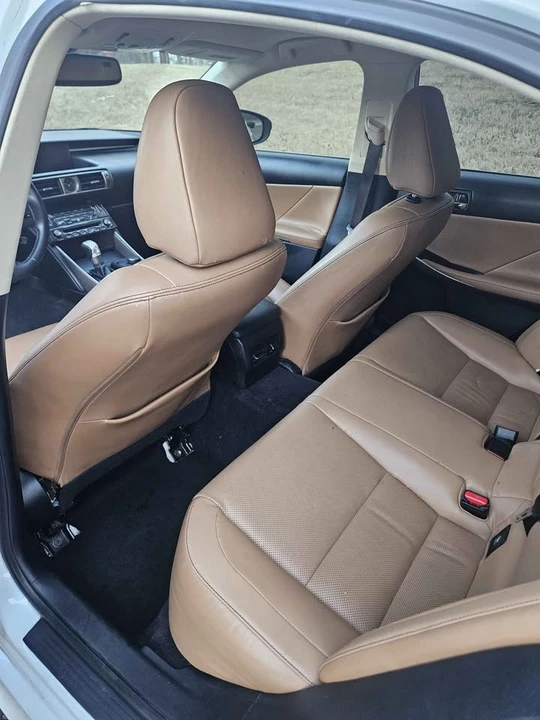 2014 Lexus IS 3rd Gen - Image 10 of 20