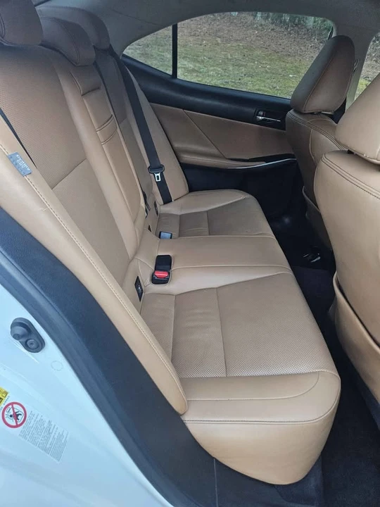 2014 Lexus IS 3rd Gen - Image 13 of 20
