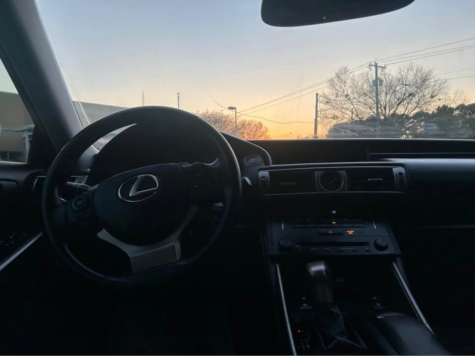 2014 Lexus IS 3rd Gen - Image 11 of 12