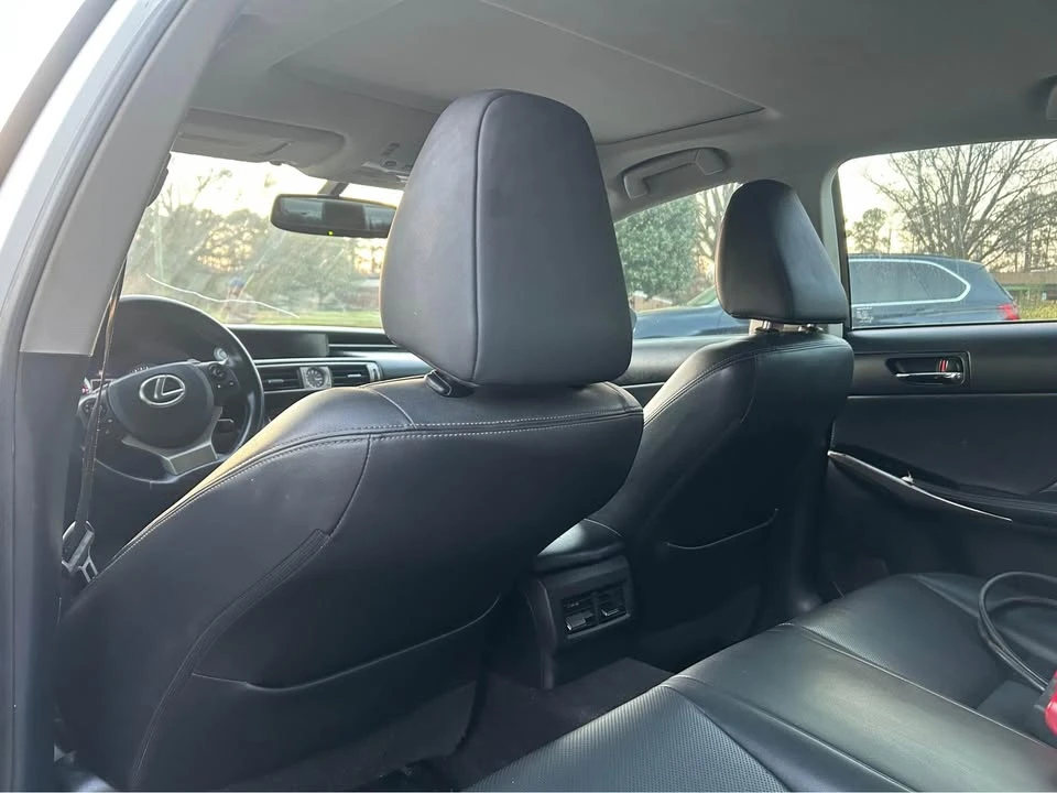 2014 Lexus IS 3rd Gen - Image 9 of 12