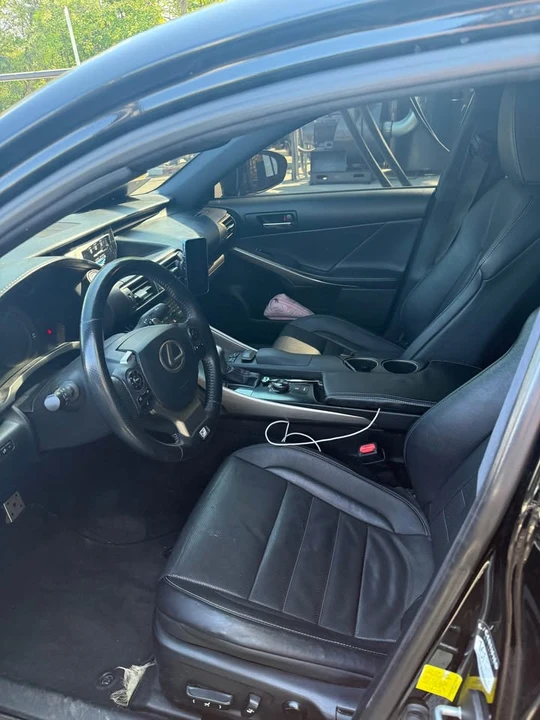 2014 Lexus IS 3rd Gen - Image 4 of 8