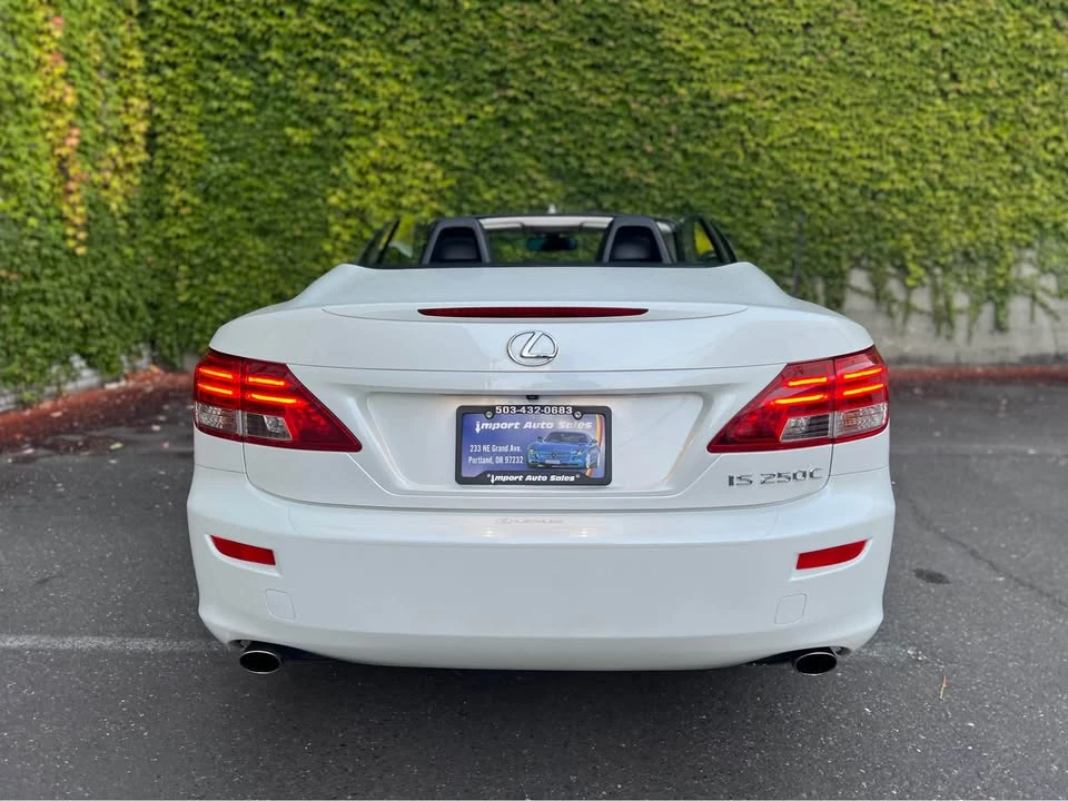 2014 Lexus IS 2nd Gen - Image 11 of 18
