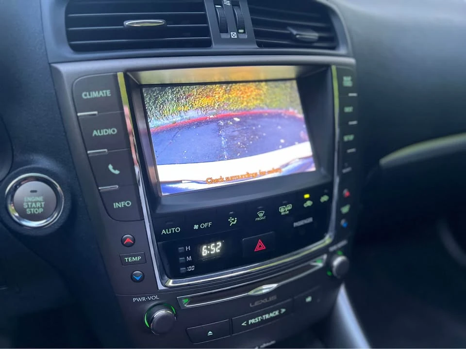2014 Lexus IS 2nd Gen - Image 15 of 18