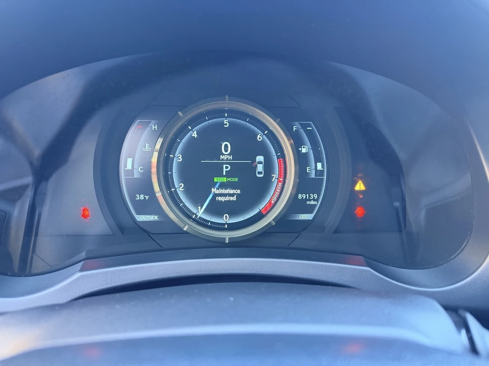 2014 Lexus IS 3rd Gen - Image 16 of 20