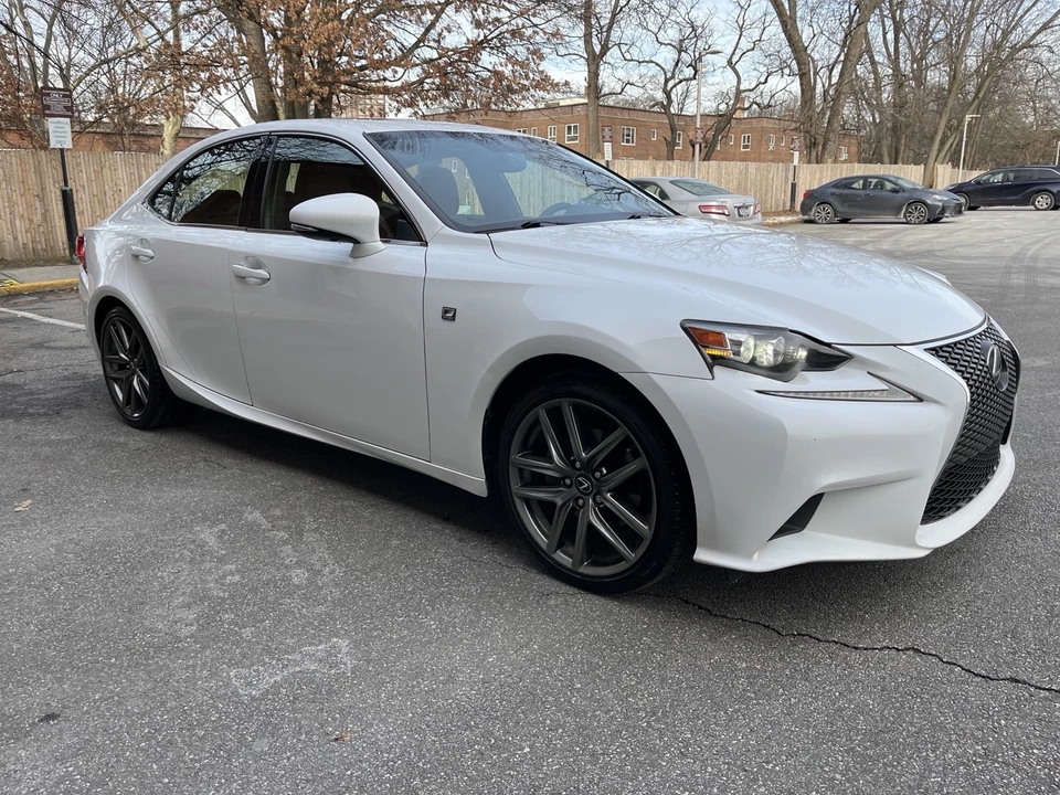 2014 Lexus IS 3rd Gen - Image 5 of 20