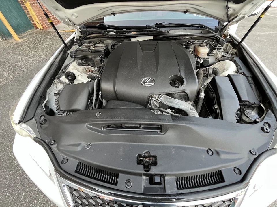 2014 Lexus IS 3rd Gen - Image 20 of 20
