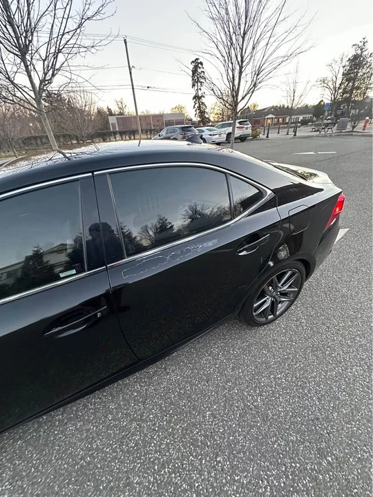 2014 Lexus IS 3rd Gen - Image 18 of 20