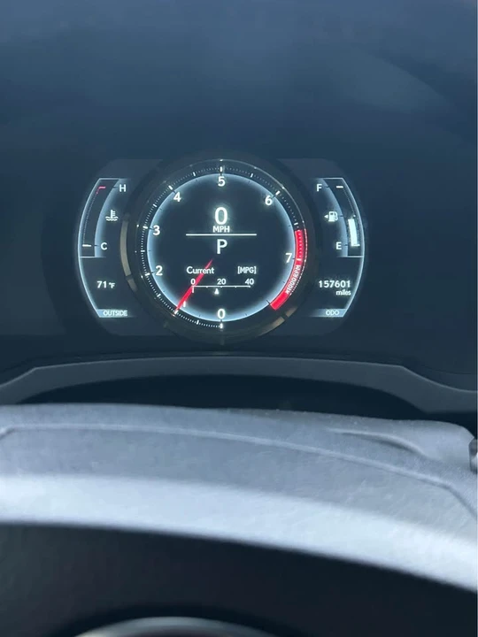2014 Lexus IS 3rd Gen - Image 10 of 20