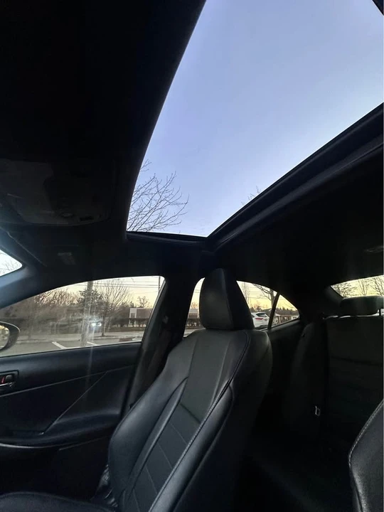 2014 Lexus IS 3rd Gen - Image 12 of 20