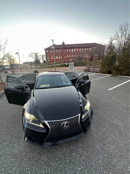 2014 Lexus IS 3rd Gen - Image 3 of 20