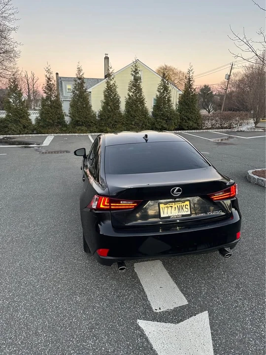 2014 Lexus IS 3rd Gen - Image 6 of 20