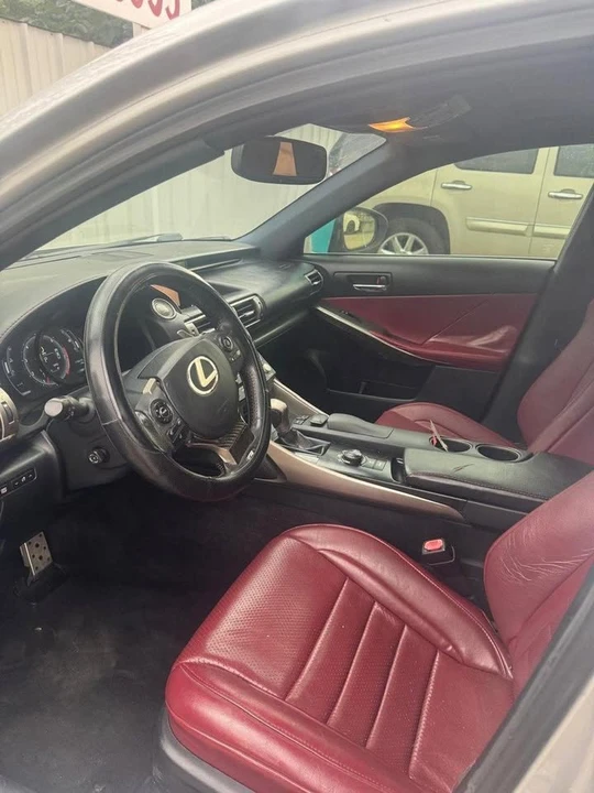 2014 Lexus IS 3rd Gen - Image 7 of 8