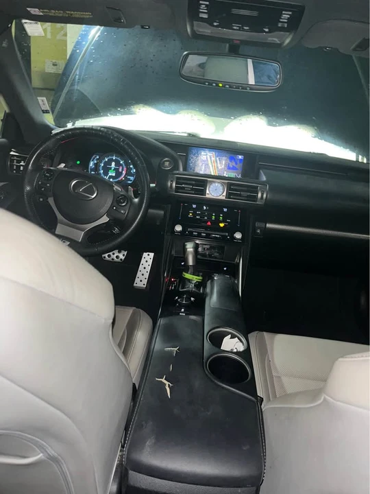 2014 Lexus IS 3rd Gen - Image 6 of 9