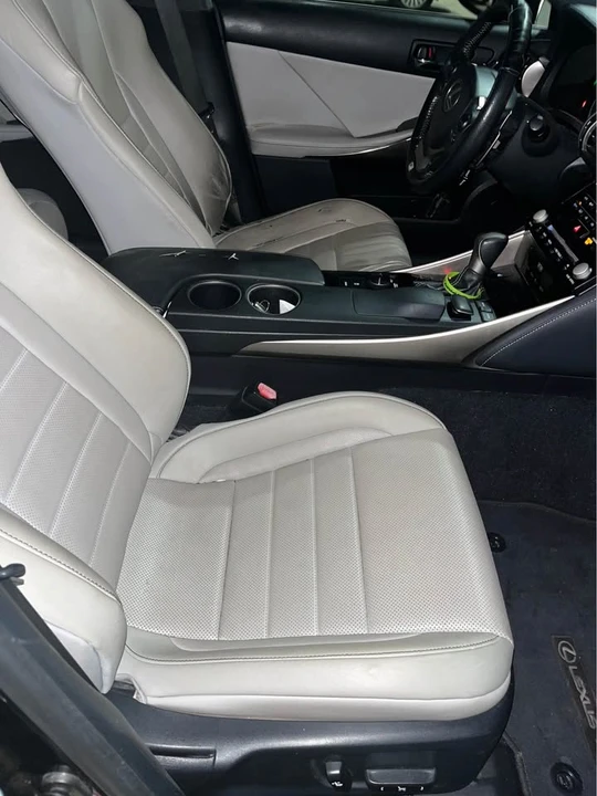 2014 Lexus IS 3rd Gen - Image 5 of 9