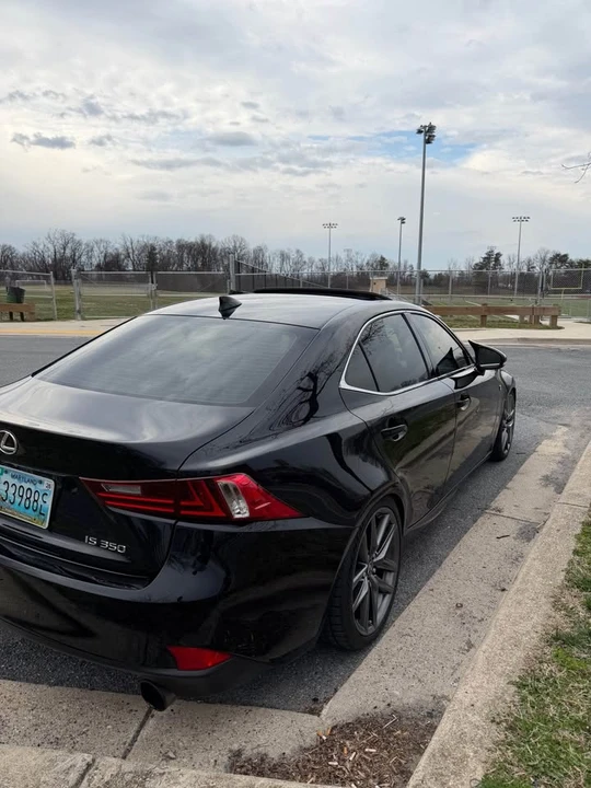 2014 Lexus IS 3rd Gen - Image 5 of 7