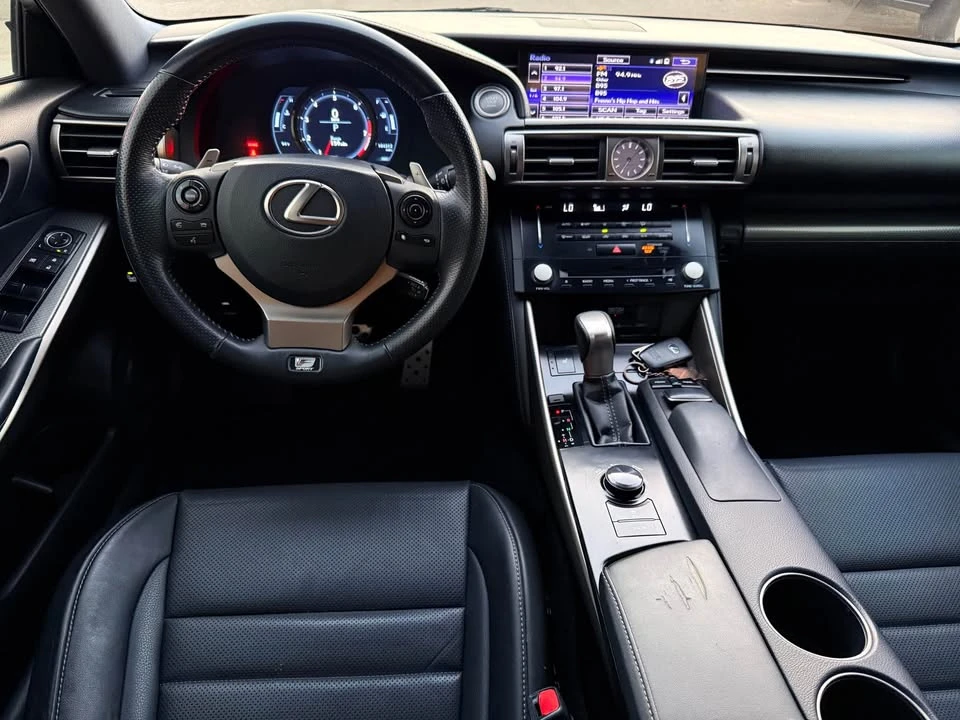 2014 Lexus IS 3rd Gen - Image 8 of 15