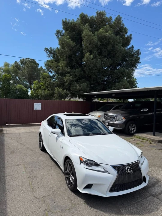 2014 Lexus IS 3rd Gen - Image 4 of 15