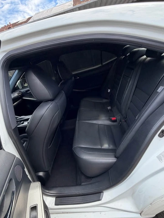 2014 Lexus IS 3rd Gen - Image 10 of 15