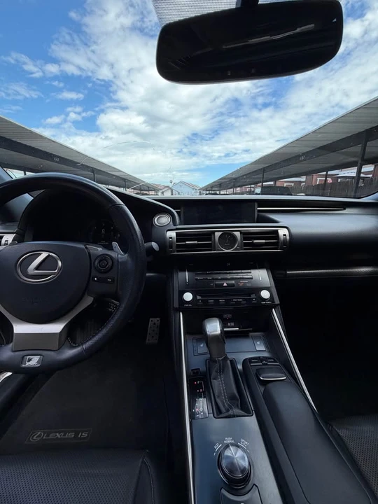 2014 Lexus IS 3rd Gen - Image 14 of 15