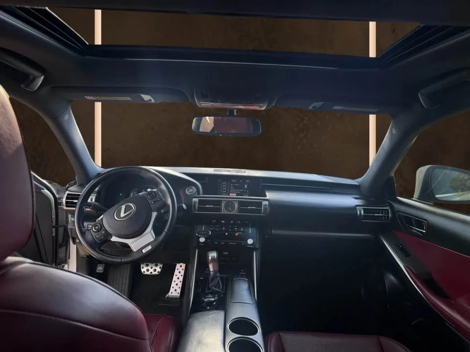 2014 Lexus IS 3rd Gen - Image 10 of 12
