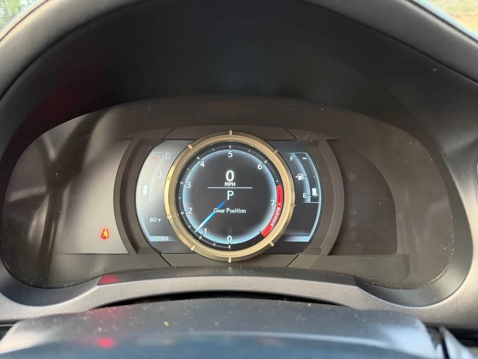 2014 Lexus IS 3rd Gen - Image 13 of 16