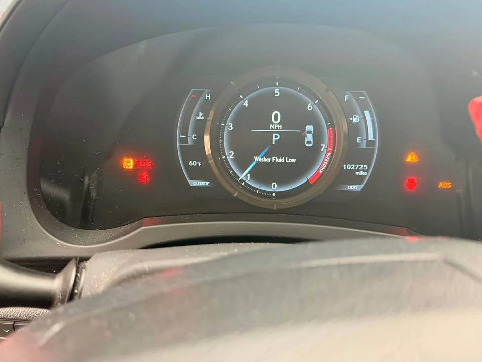 2014 Lexus IS 3rd Gen - Image 5 of 7