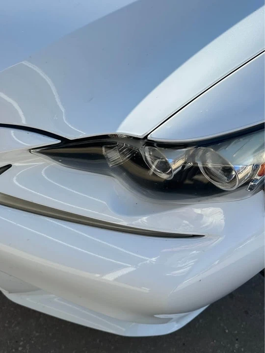 2014 Lexus IS 3rd Gen - Image 5 of 14