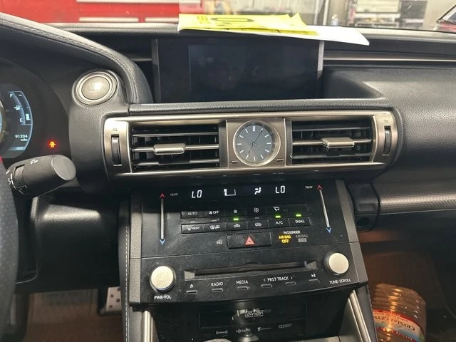 2014 Lexus IS 3rd Gen - Image 11 of 12