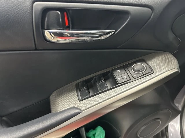 2014 Lexus IS 3rd Gen - Image 5 of 12