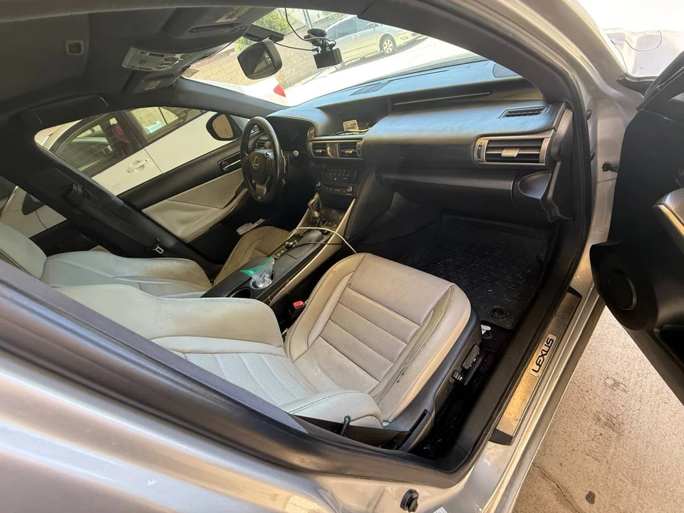 2014 Lexus IS 3rd Gen - Image 9 of 15