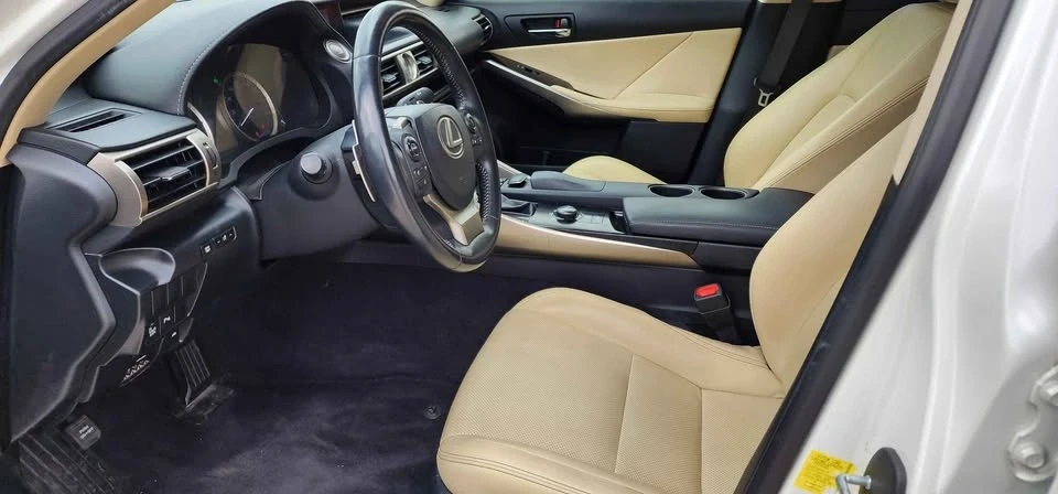 2014 Lexus IS 3rd Gen - Image 5 of 7