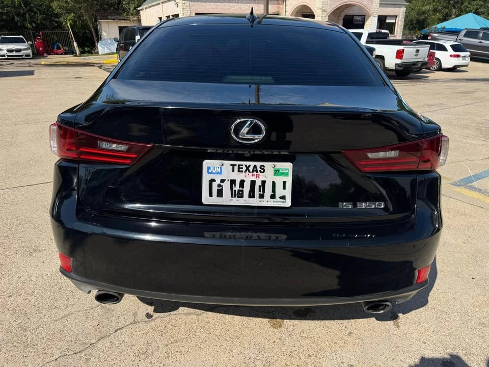 2014 Lexus IS 3rd Gen - Image 5 of 13