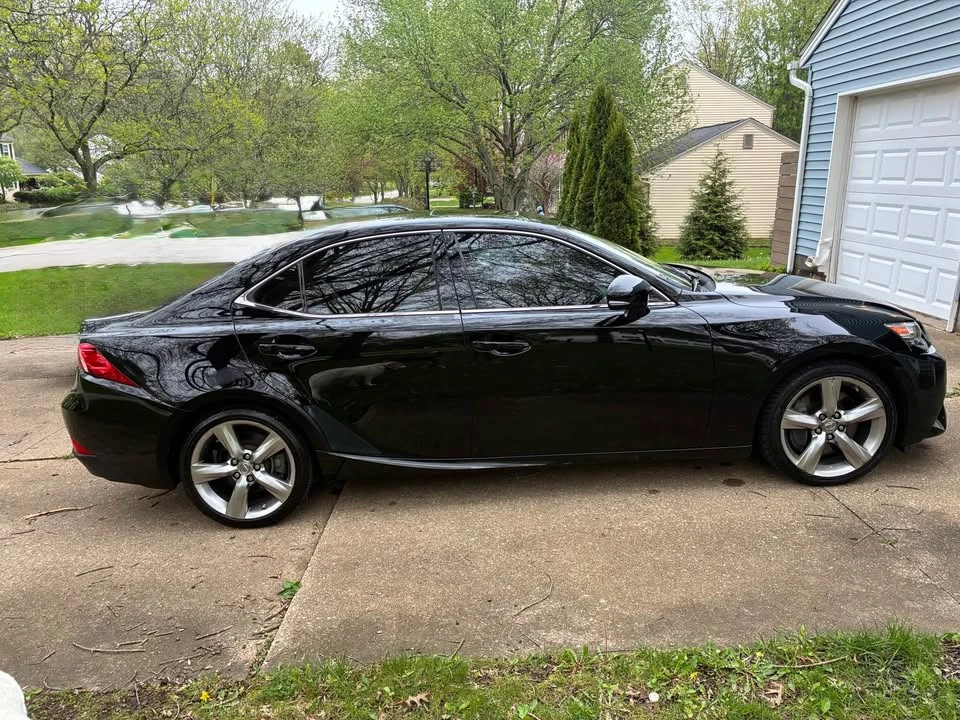 2014 Lexus IS 3rd Gen - Image 7 of 13