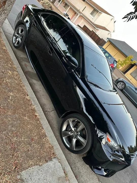 2014 Lexus IS 3rd Gen - Image 11 of 15