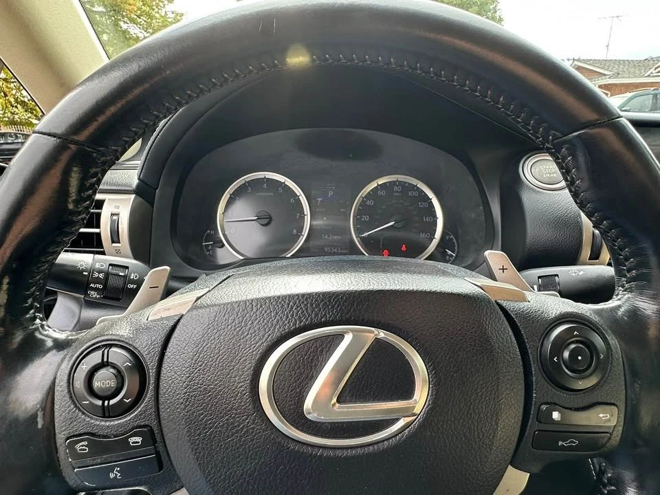 2014 Lexus IS 3rd Gen - Image 5 of 15