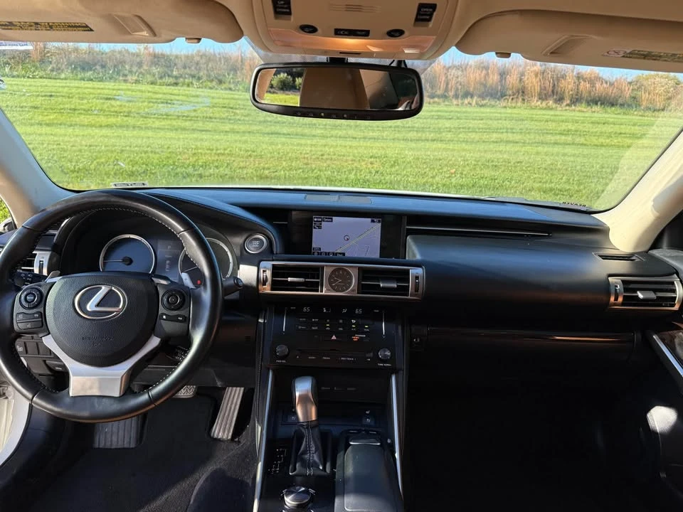 2014 Lexus IS 3rd Gen - Image 8 of 17