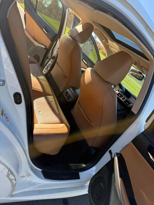 2014 Lexus IS 3rd Gen - Image 9 of 17